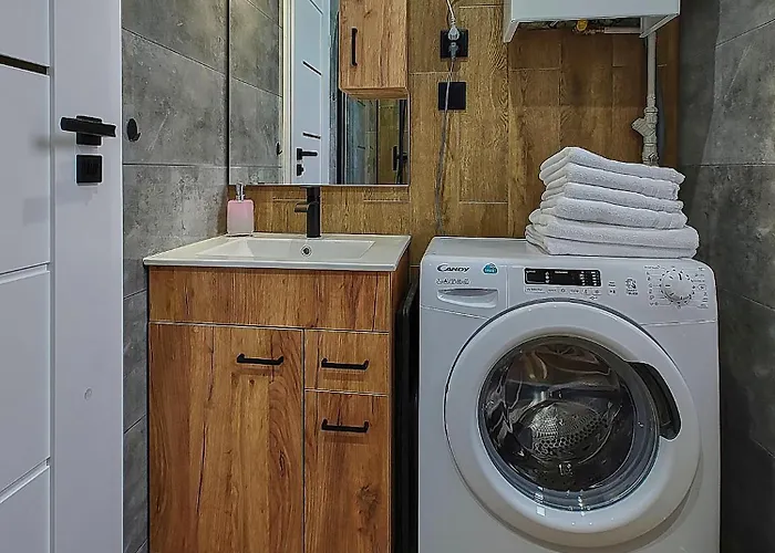 Swierkowy - Kolejowa * Karpacz